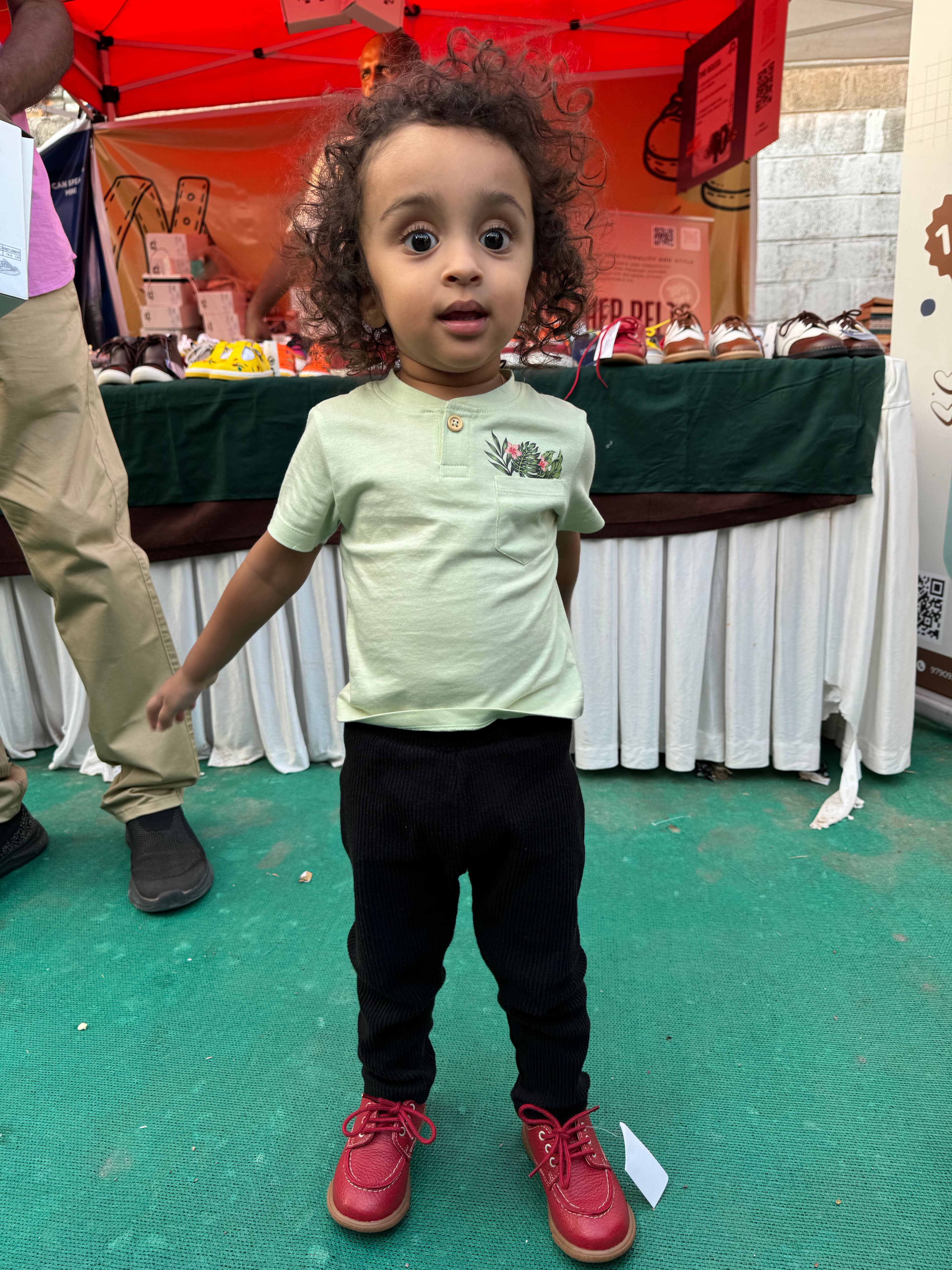 Kids active in Naagu shoes